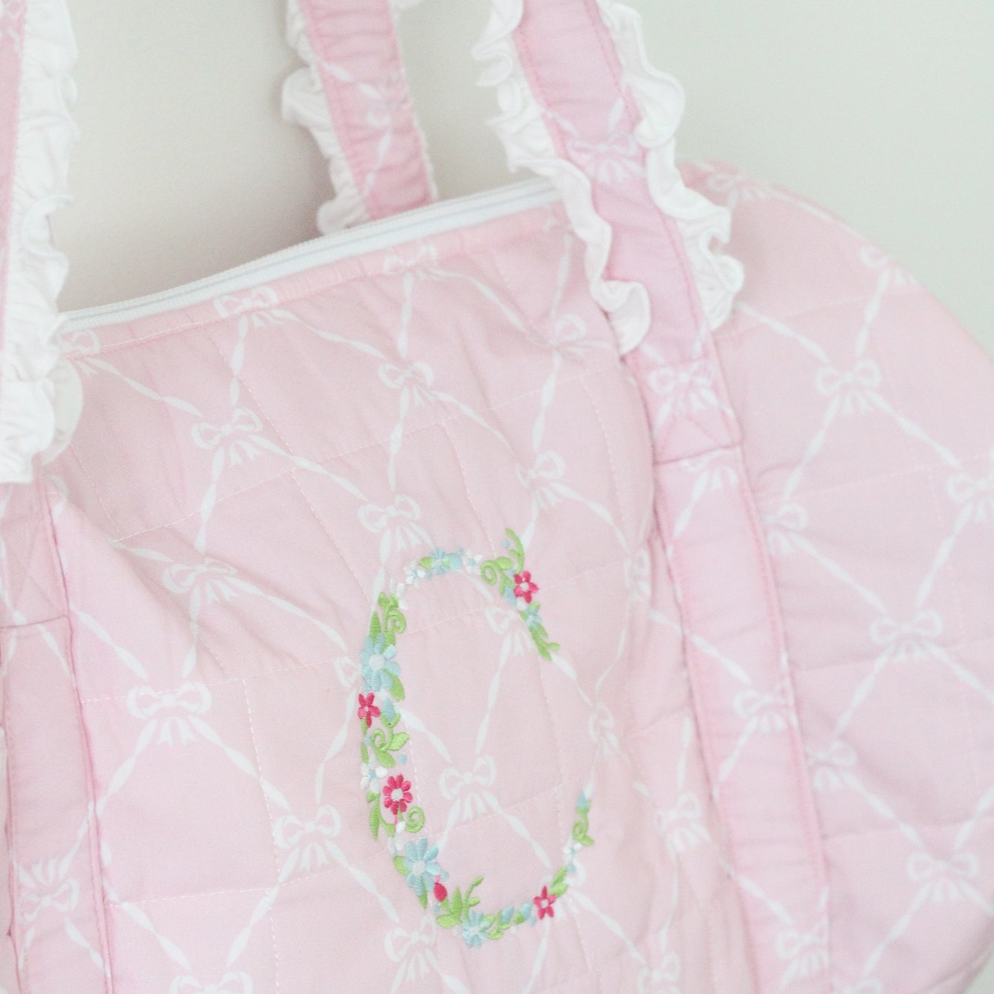 PINK BOWS QUILTED DUFFEL