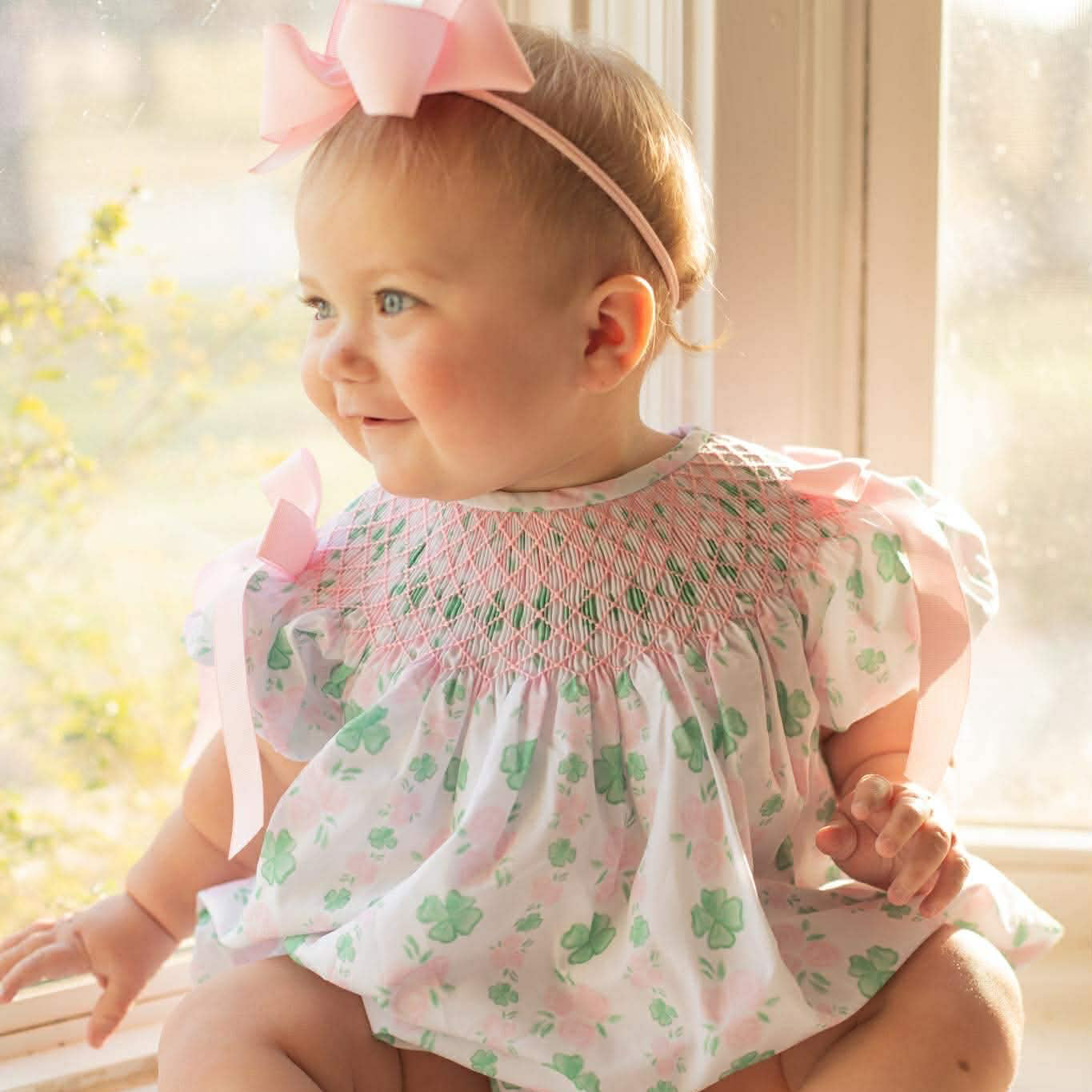 Pink Shamrock Trellis Geometric Smocked Bubble