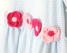 Load image into Gallery viewer, STRIPED 3D FLOWERS DRESS