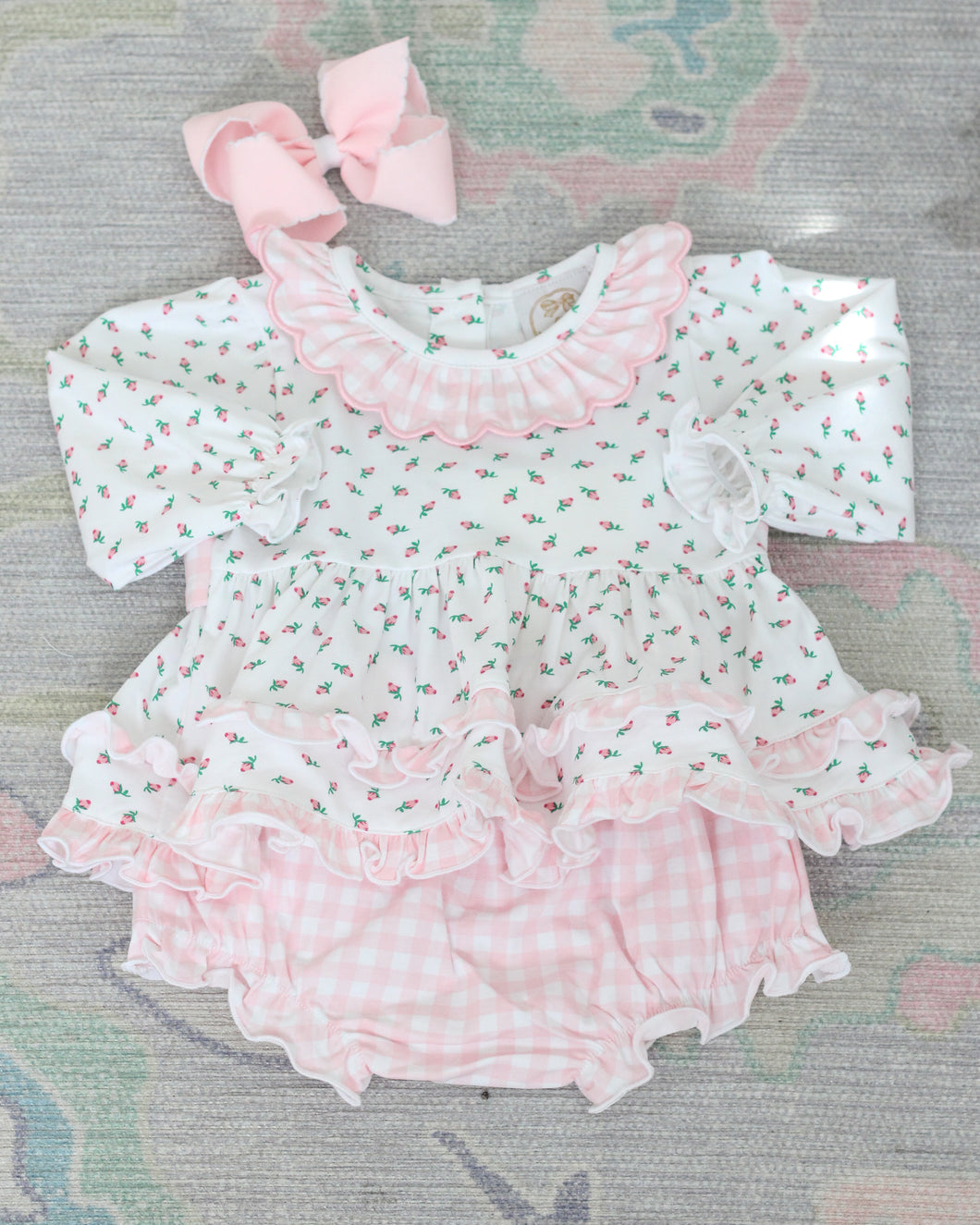 ROSEBUD & GINGHAM DIAPER SET