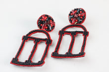 Load image into Gallery viewer, UGA ARCH BEADED EARRINGS