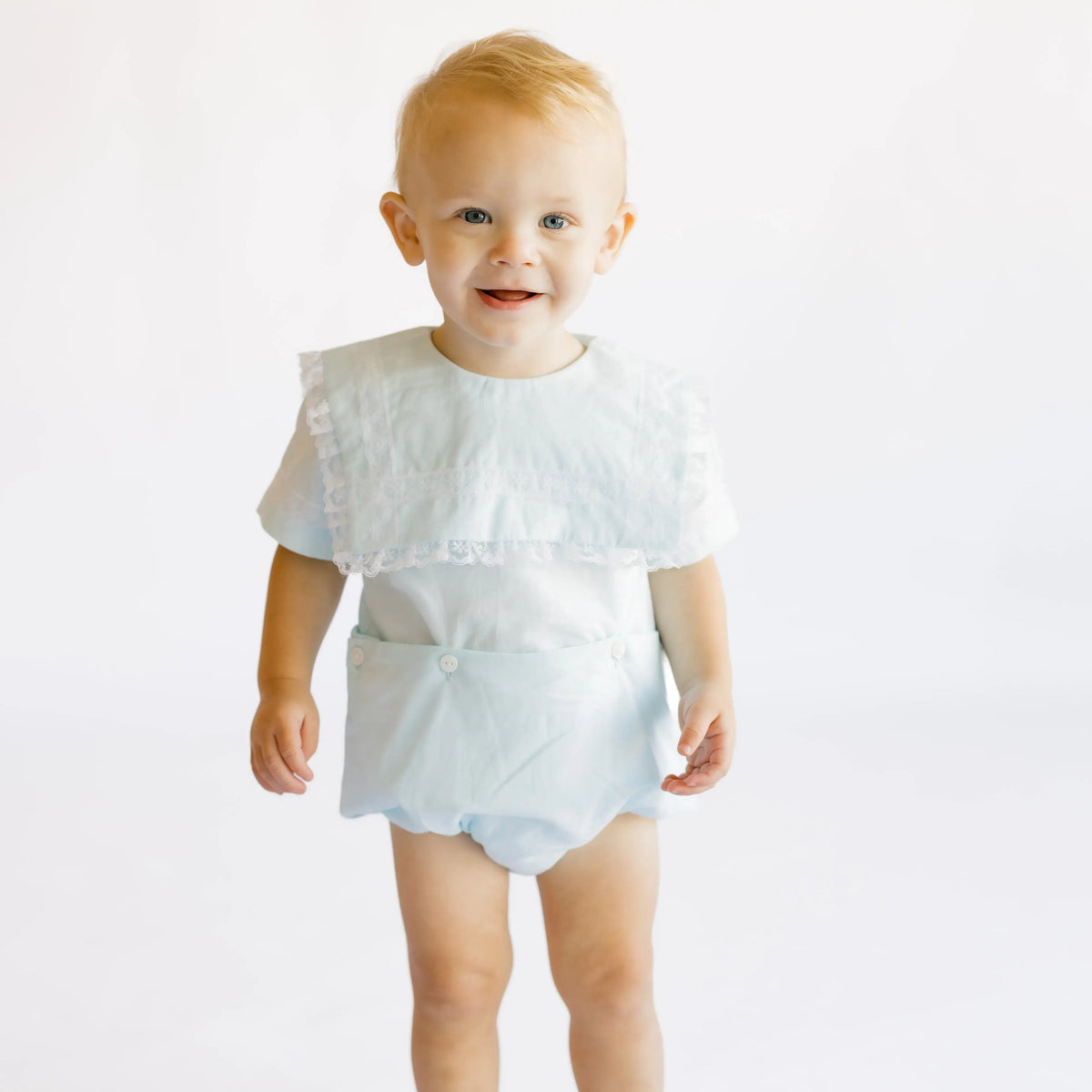 Robinson Heirloom Button On Bubble In Blue