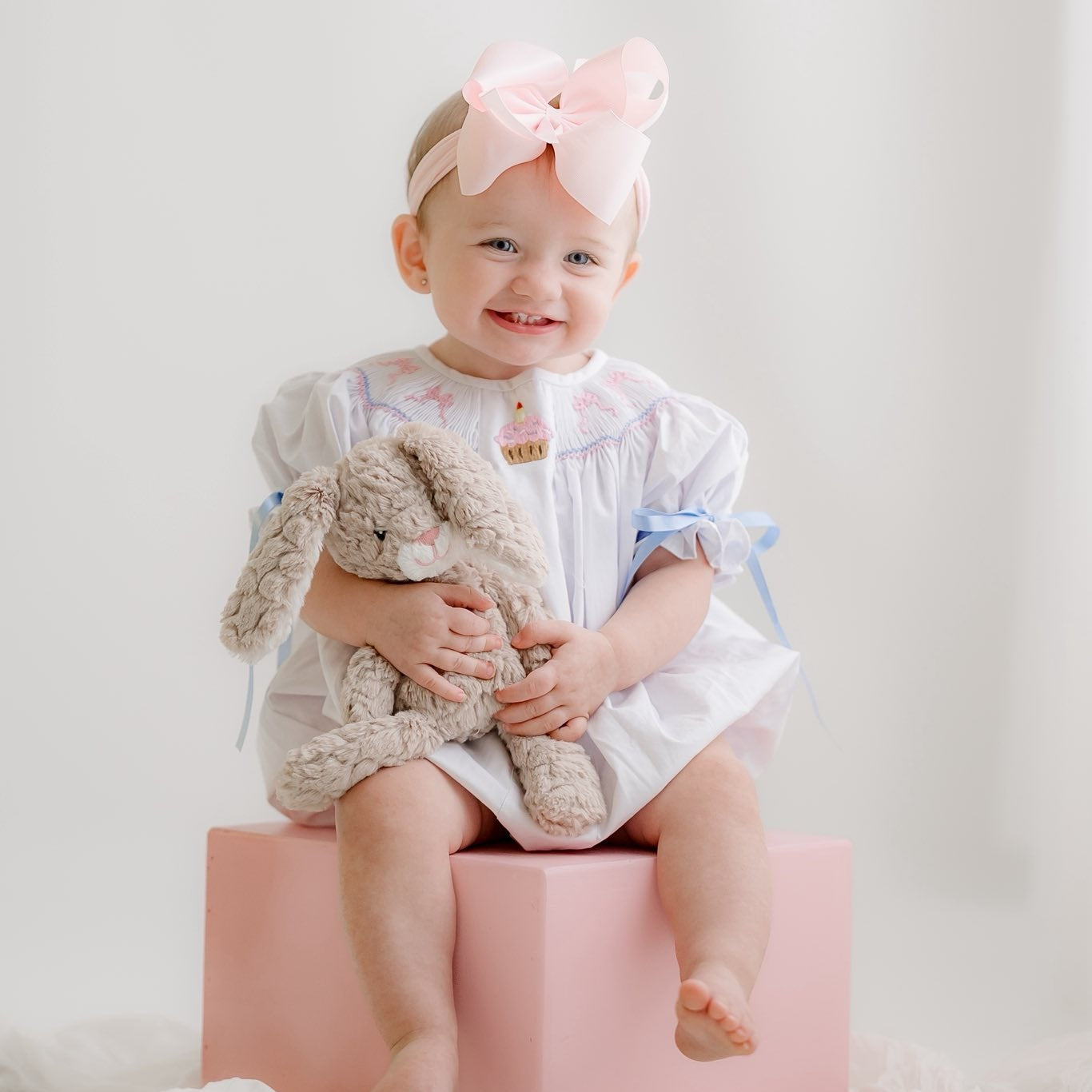 BIRTHDAY BOWS SMOCKED BUBBLE