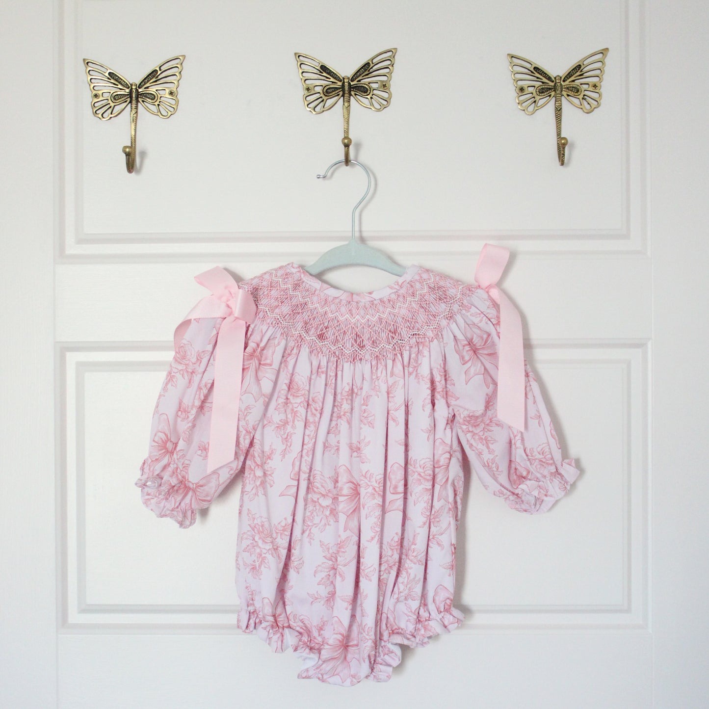 Blooming Bows Geometric Smocked Bubble