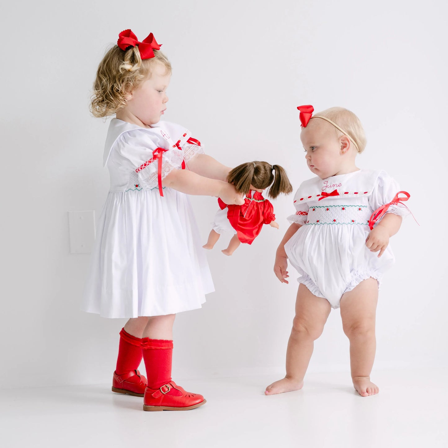 Ribbon & Lace Smocked Bib Collar Bubble