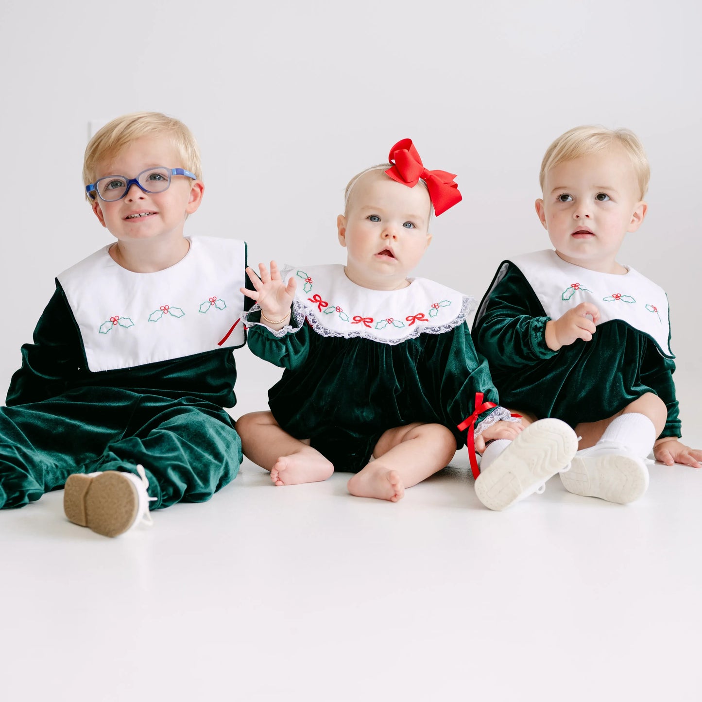 Boys Green Velvet Holly Bib Collar Bubble