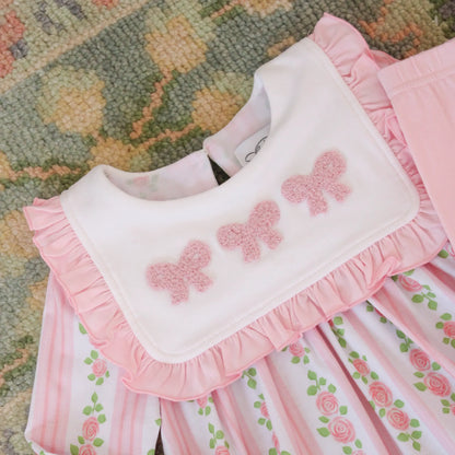 French Knot Bows Bib Bubble
